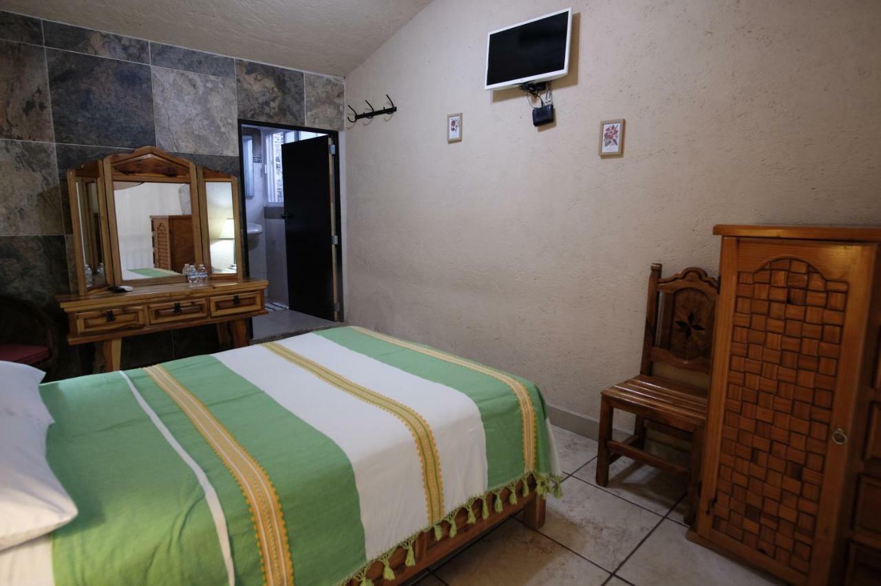Suites La Flor Sagrada Сочітелек Екстер'єр фото